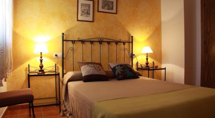 La Telleria Hotel Valjunquera Buitenkant foto